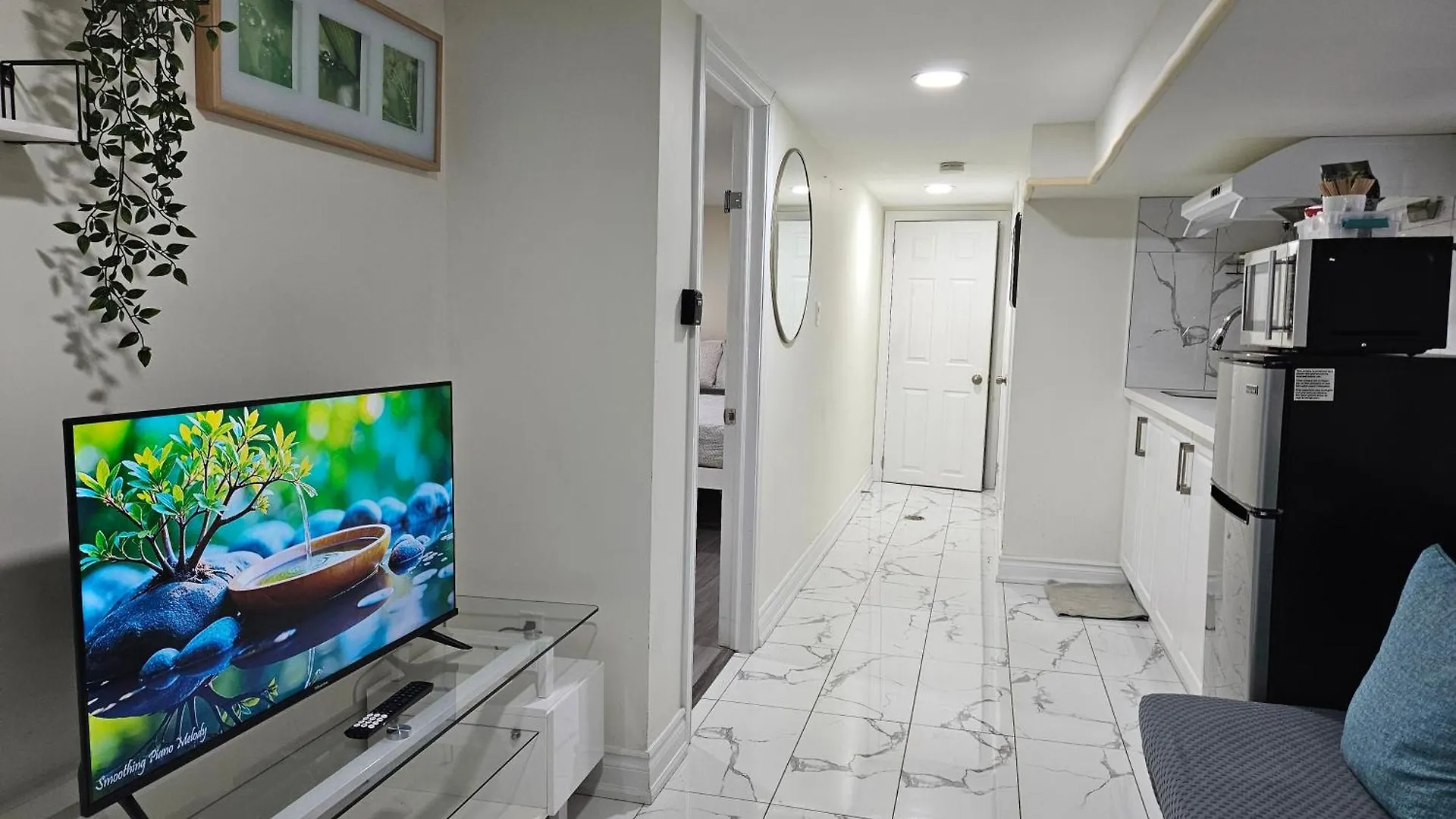Central Downtown Toronto - Trinity Bellwood Park Apartment