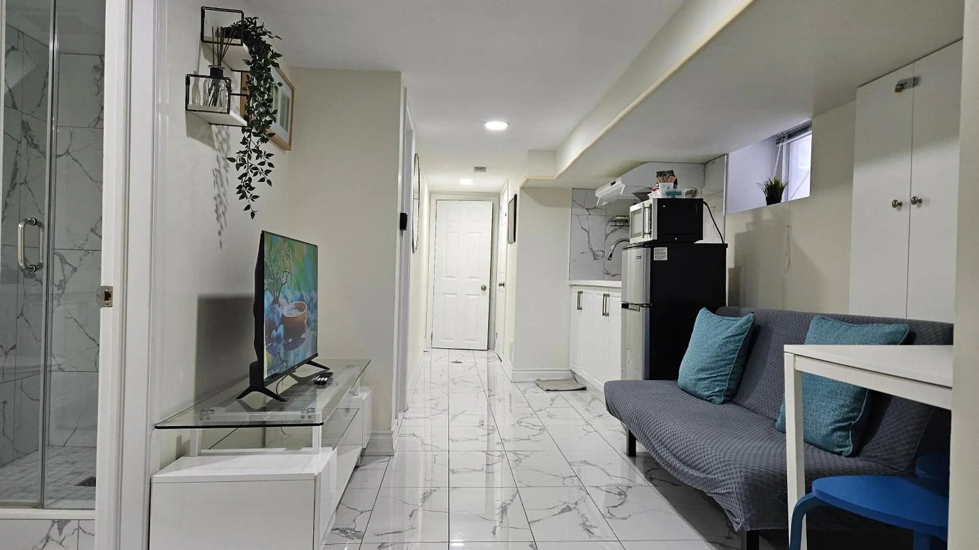Apartment Central Downtown Toronto - Trinity Bellwood Park