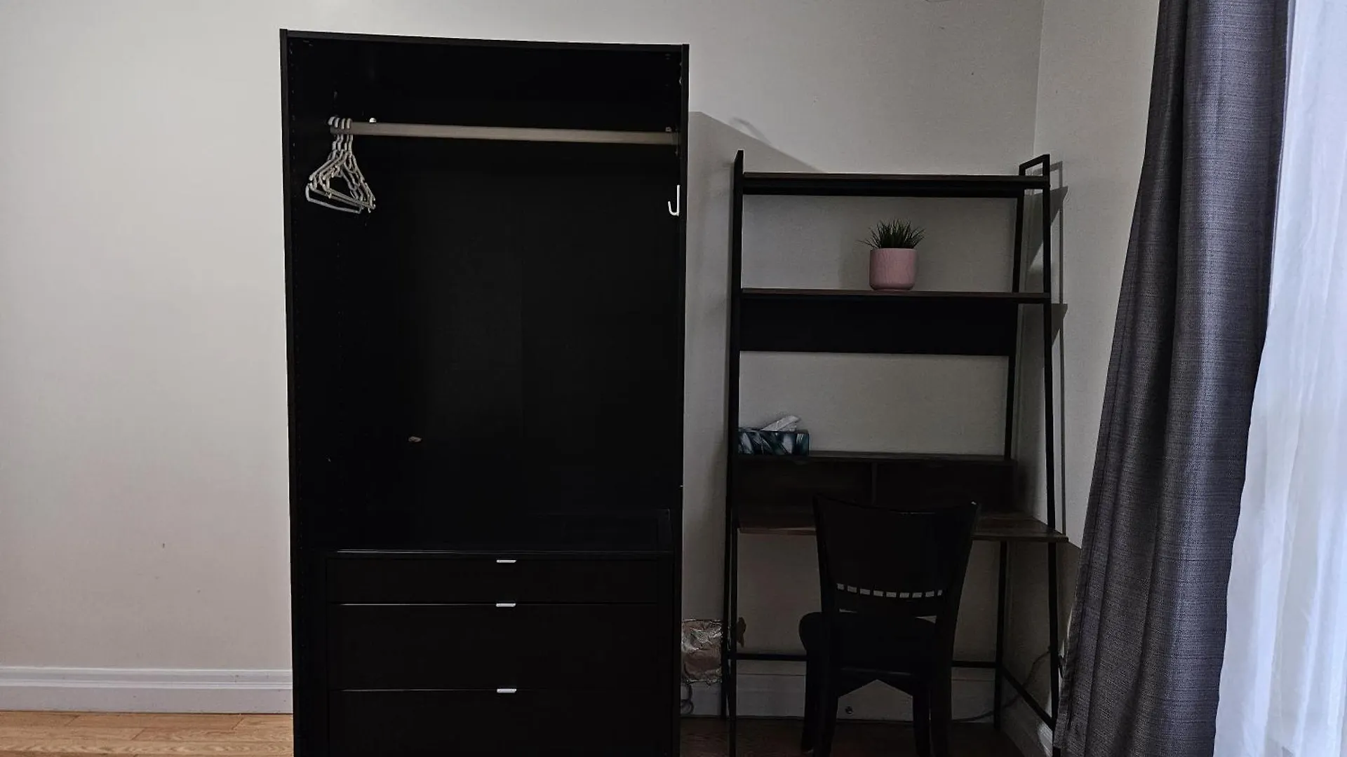 Apartment Central Downtown Toronto - Trinity Bellwood Park